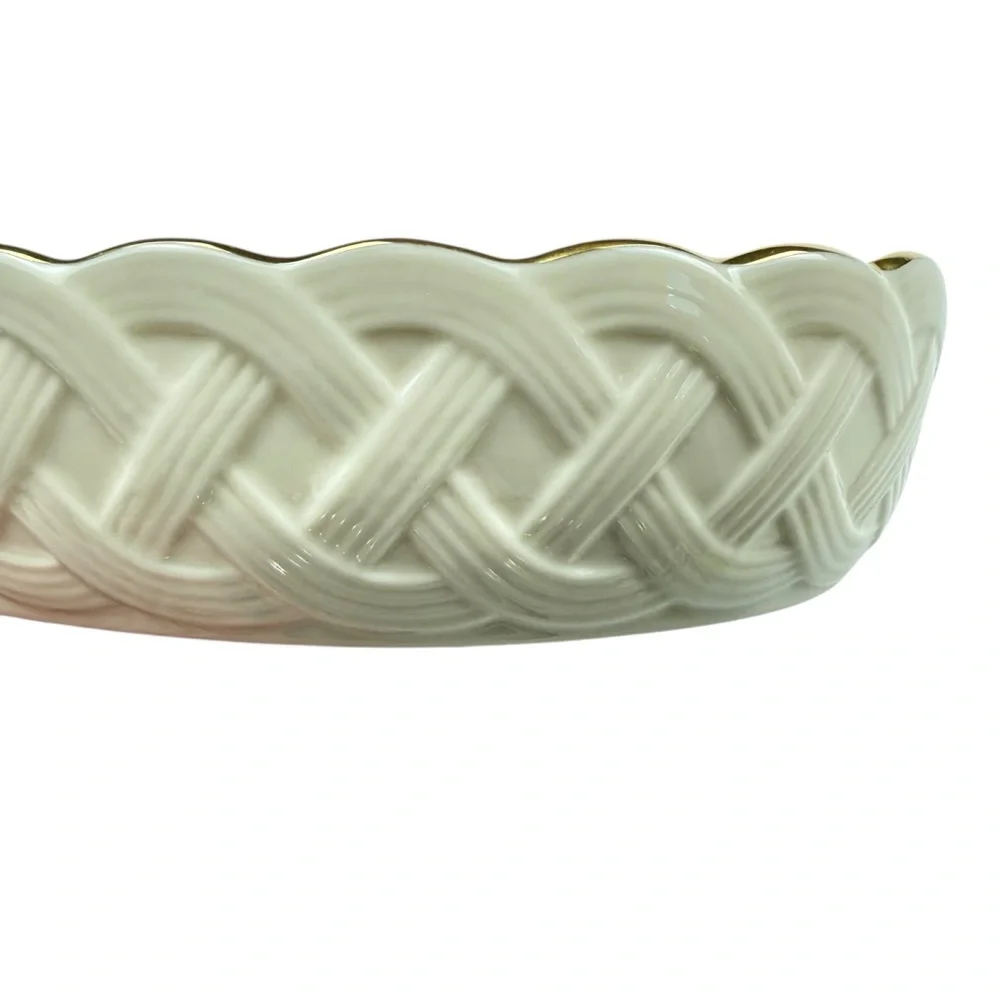 Lenox basket weave